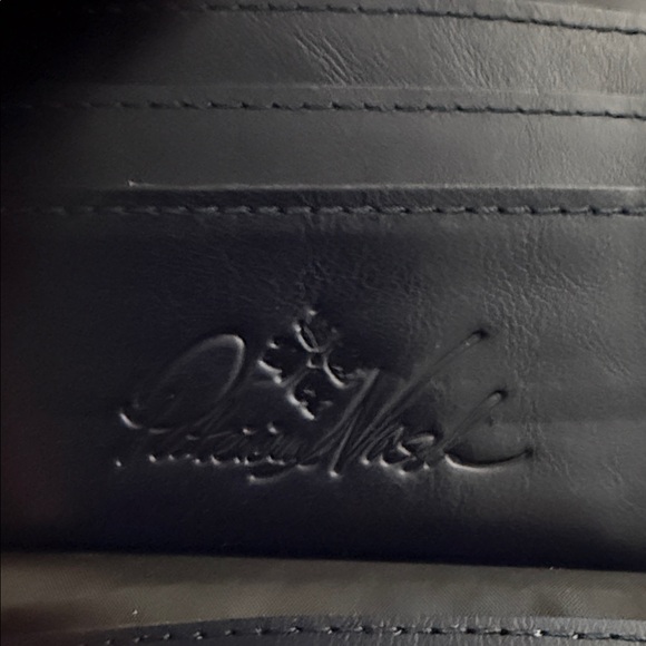 Patricia Nash Blue and Cream Floral Wallet-card holder - Picture 5 of 8